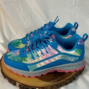 FILA Women's Evergrand TR 21.5 Trail Running Shoes tie dye pattern Size 8.5